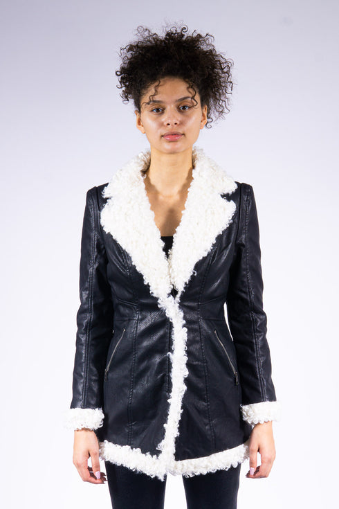 DEAL (coat)